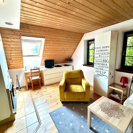 Goscinne Antek Ferienhaus Czarnow (Kamienna Gora)